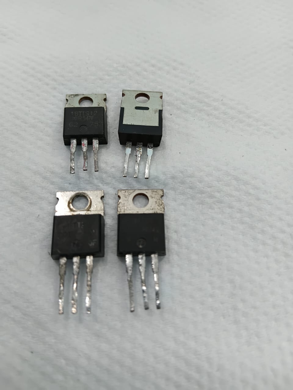 16TTS12 mosfet Refurbished okay tested (qyt20)