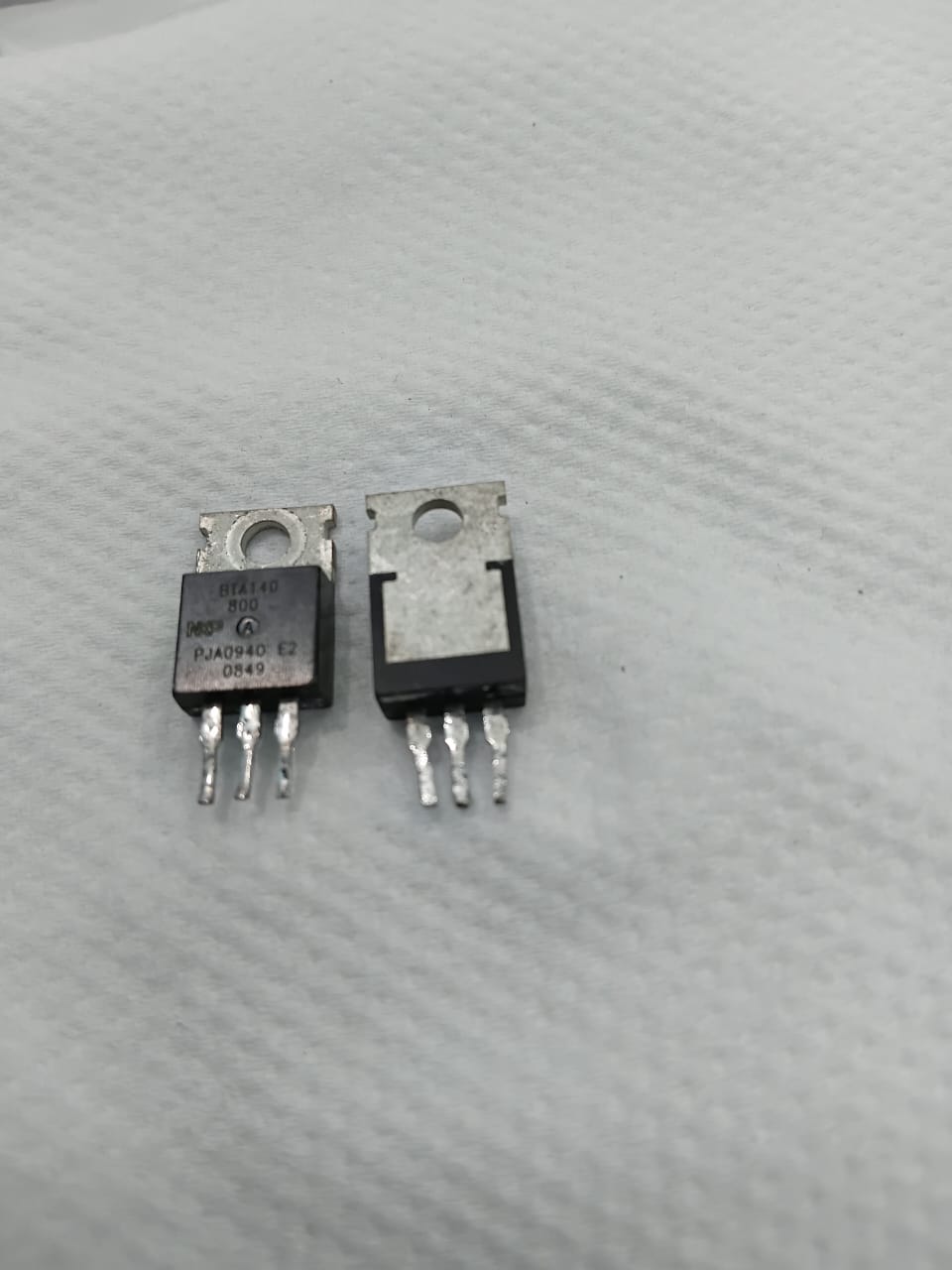 BTA140 mosfet Refurbished okay tested (qyt20)