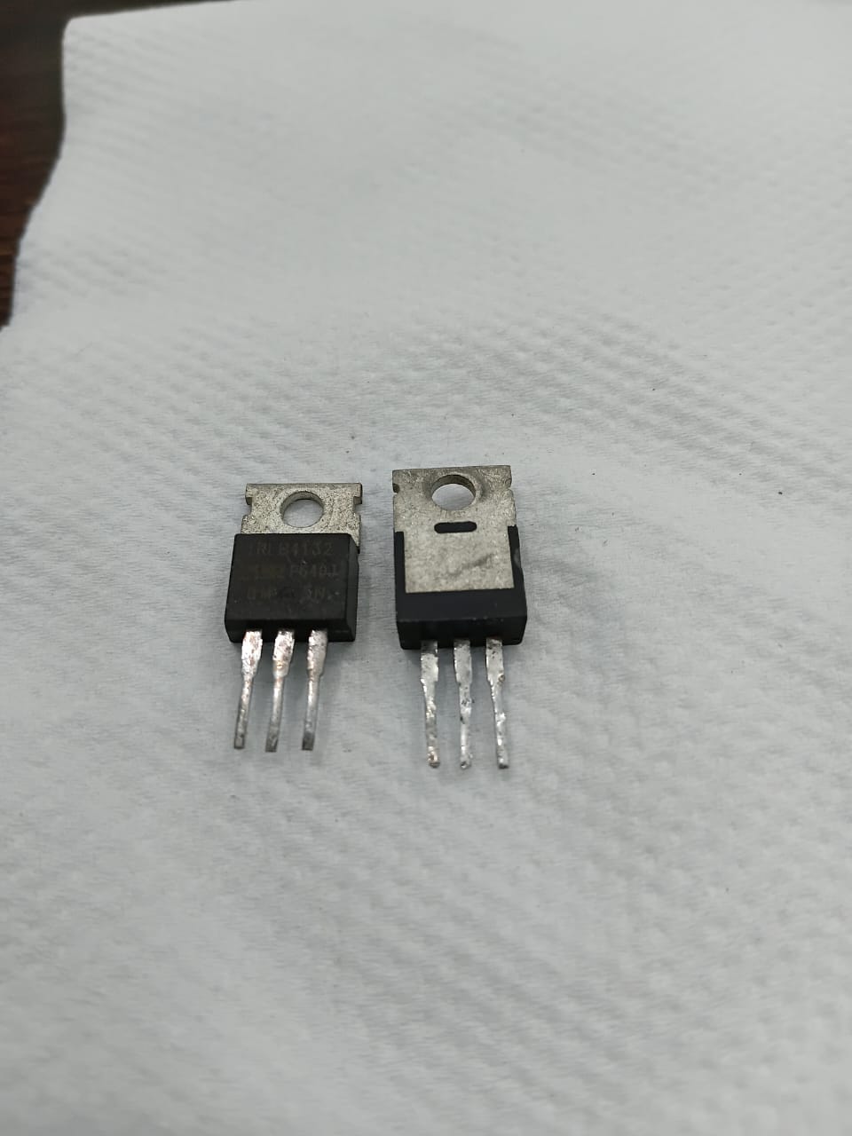 IRLB4132 mosfet Refurbished okay tested (qyt20)