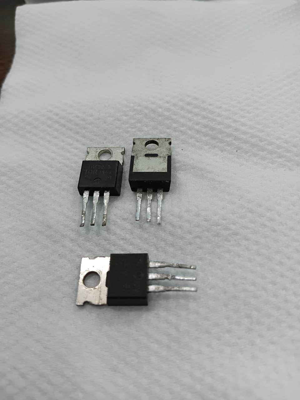 IRF3205 mosfet Refurbished okay tested (qyt20)