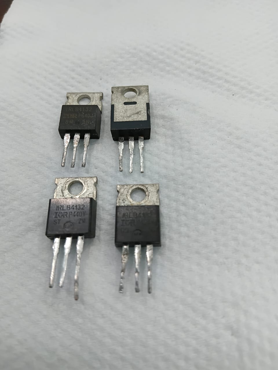 IRLB4132 mosfet Refurbished okay tested (qyt20)