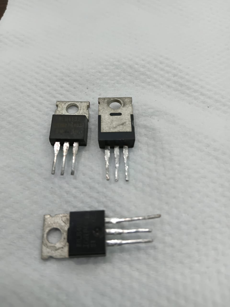 IRLB4132 mosfet Refurbished okay tested (qyt20)