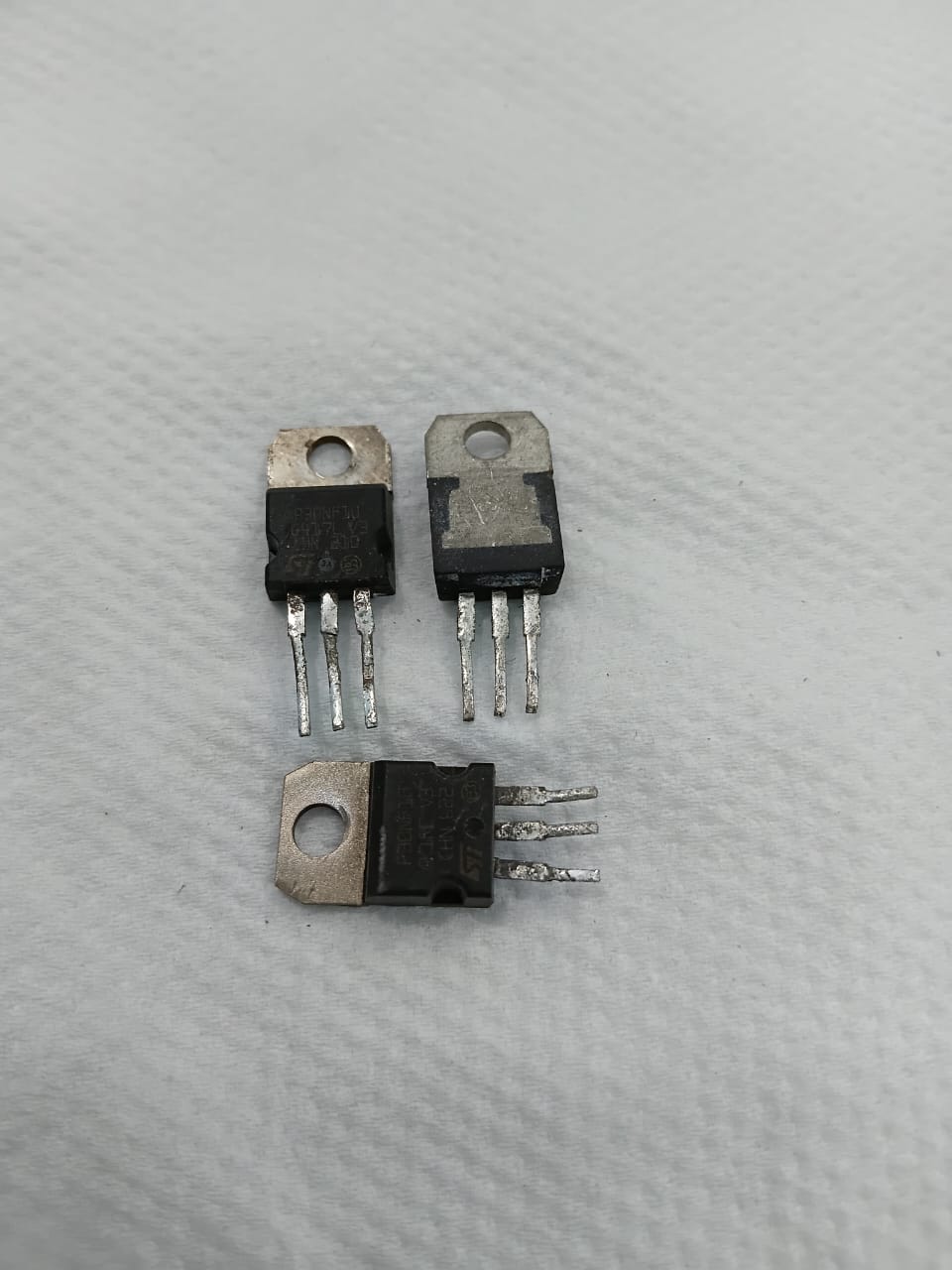 P30NF10 mosfet Refurbished okay tested (qyt20)